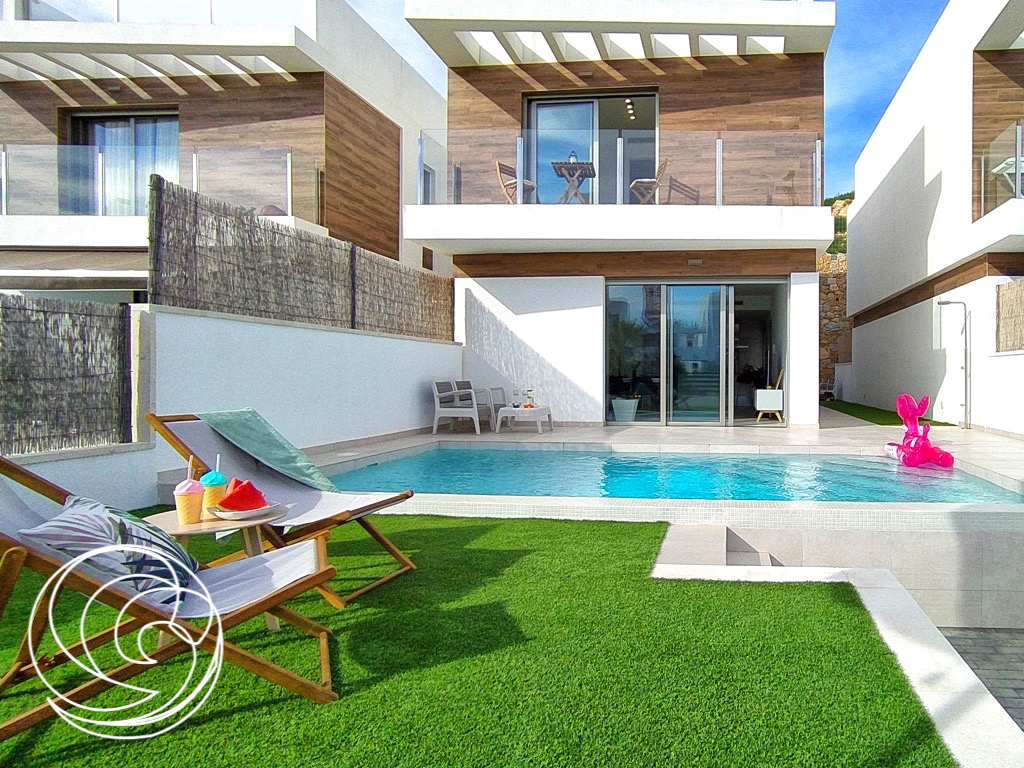 Villa in Villamartin, Costa Blanca, Spanje