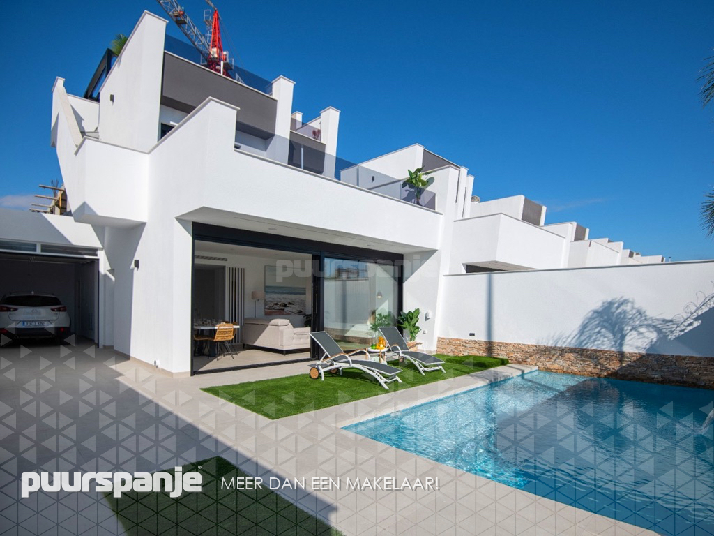 Villa in Santiago de la Ribera, Costa Cálida, Spanje