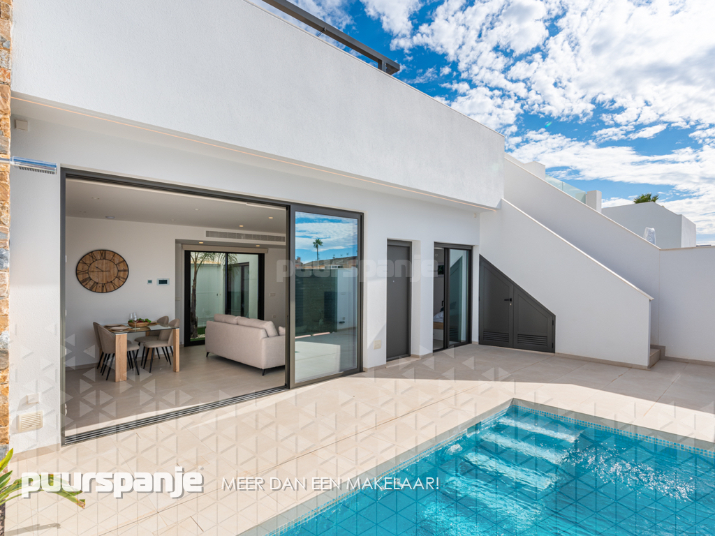 Villa in Santiago de la Ribera, Costa Cálida, Spanje